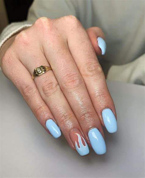 10 Popular Spring Nail Colors For 2020 An Unblurred Lady Atelier Yuwa