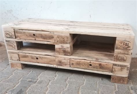 Lowboard Tirana Tv Schrank Aus Paletten Etsy De Tv M Bel