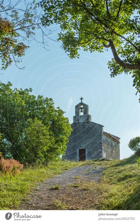 Stilles Rtchen Kapelle Ein Lizenzfreies Stock Foto Von Photocase