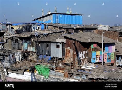 INDIA. Mumbai. 2011. Dharavi Stock Photo - Alamy