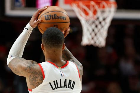 Lillard Se Va Hasta Los 60 Puntos Para Tumbar A Los Jazz