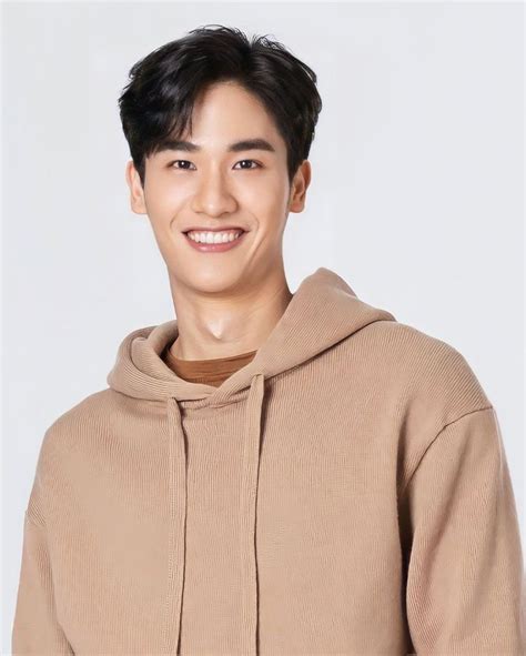 Tay Tawan In