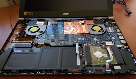 Inside Acer Aspire V15 Nitro Black Edition VN7 591G GTX 960M