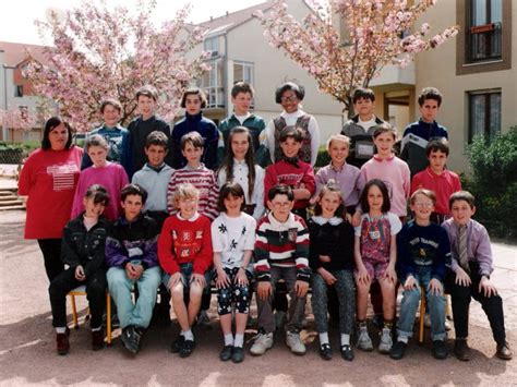 Photo De Classe CM2 De 1992 Ecole Grigy P De Rozier Metz Copains