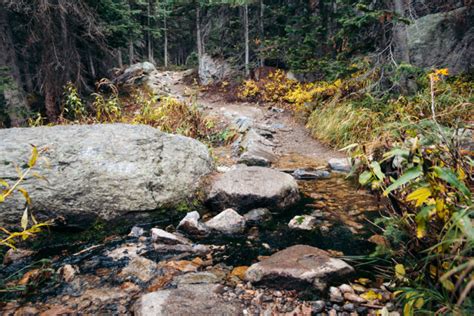 Lake Haiyaha Hike In Rocky Mountain National Park Roads And Destinations