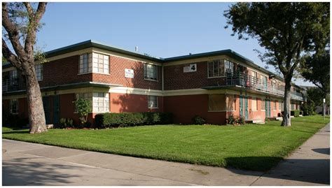 Los Angeles Ghetto Houses