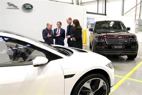 Visite Royale Pour Jaguar Land Rover