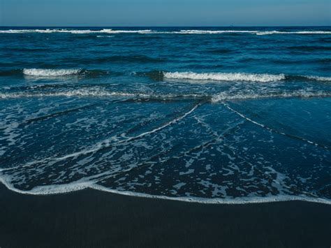 Fotos gratis mar olas azul costa Cuerpo de agua fluido líquido