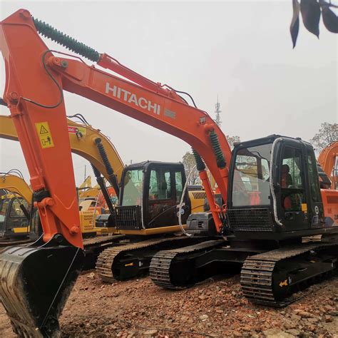 Earth Moving Machinery Hitachi Zx200 Zx200 5A Hydraulic Excavator Used