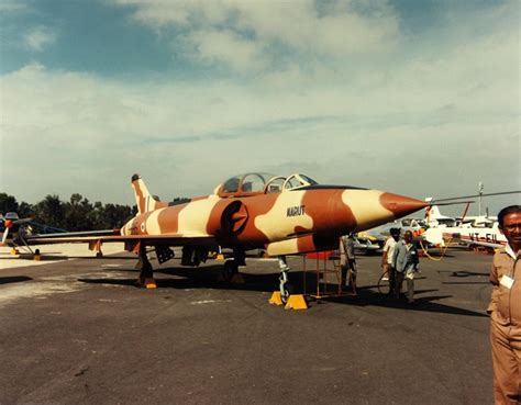 IAF's HF-24 Marut fighter aircraft in desert camouflage pattern ...