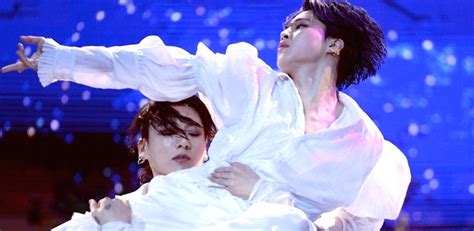 Bts S Jimin And Jungkook Amaze With Stunning Black Swan Dance Koreaboo