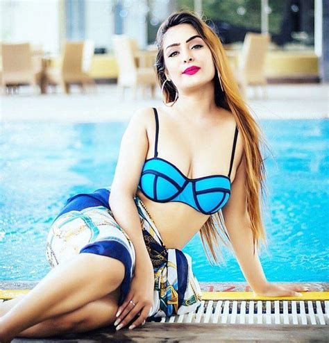 Diya Lamba Latest Hot Sexy Bikini Photos