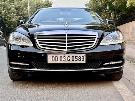 Mercedes S Class S300 | INR 14.75 Lakh - Delhi Cars Co. by Taran Batra