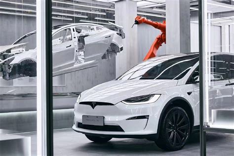 Tesla Inaugura Una Tienda Donde Muestra C Mo Fabrica Sus Veh Culos