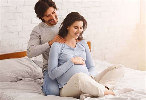 9 Things A Husband Should Do For His Wife During Pregnancy