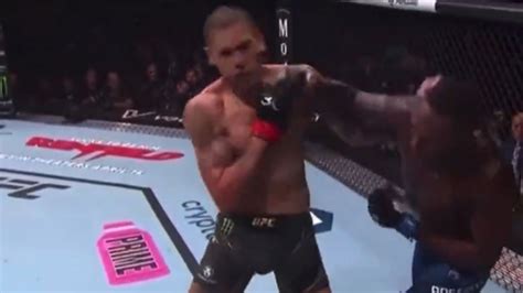 Israel Adesanya Vs Alex Pereira Ufc Knockout Video Shows Multiple