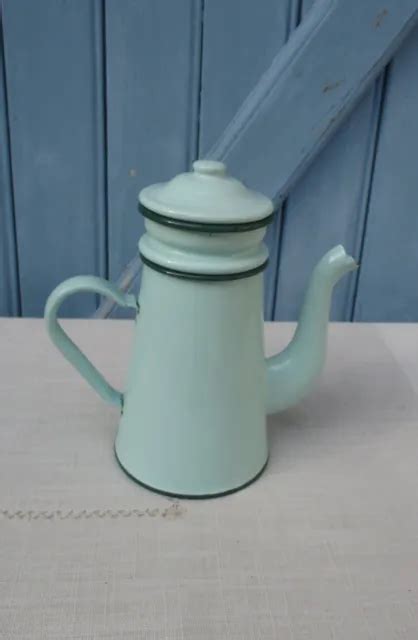 ANCIENNE PETITE CAFETIÈRE émaillée vert d eau et liserés vert sapin EUR