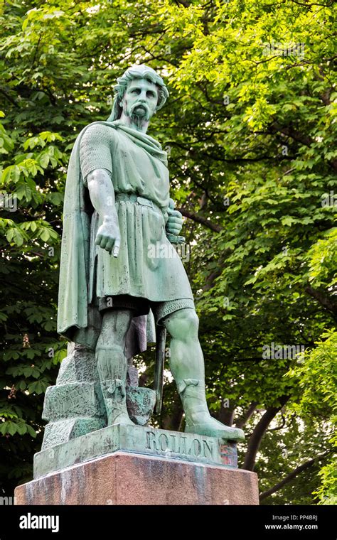 Statue Of Rollo The Viking Alesund Norway Stock Photo Alamy