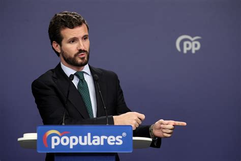 El PP pide la salida de Sánchez y el regreso del PSOE sensato