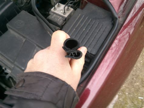 Вазовский уплотнитель под капот и в двери. — Peugeot 406, 2 л, 2004 ...