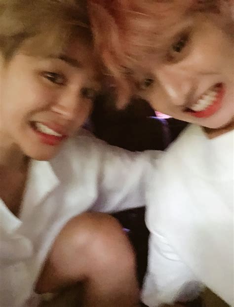 Potret Selfie Kocak Jimin Bareng Jungkook Bts Bikin Army Terhibur