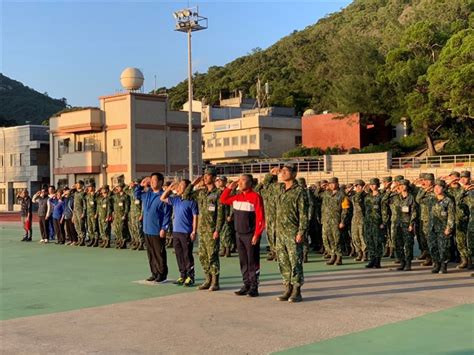 馬防部北高守備大隊國慶升旗 傳承愛國情操 即時軍聞 馬防部北高守備大隊國慶升旗 傳承愛國情操 青年日報