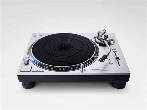 Technics Unveils New Turntables Gadget Advisor