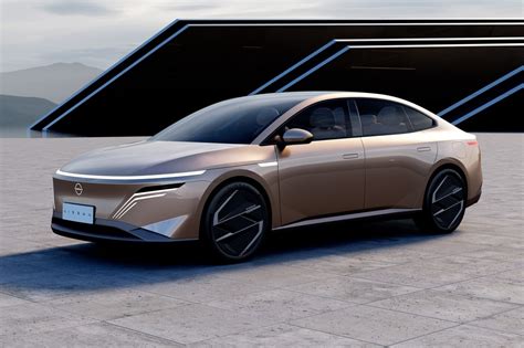 Nissan unveils electric saloon and electric SUV concepts for China ...