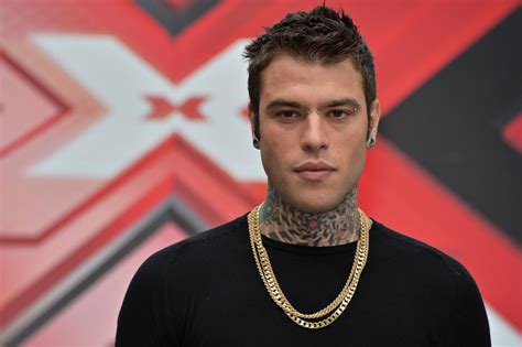 Fedez Compie 26 Anni E Festeggia Il Suo Compleanno Lo Stesso Giorno