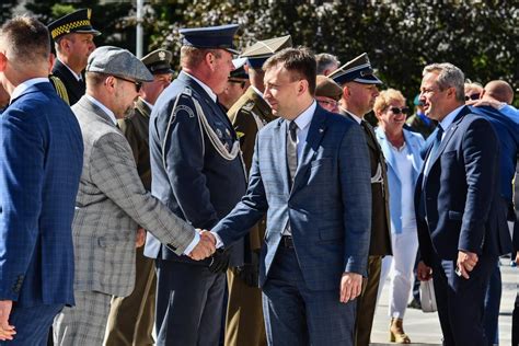 Premier Mateusz Morawiecki w Bydgoszczy Oddał hołd ofiarom niemieckich