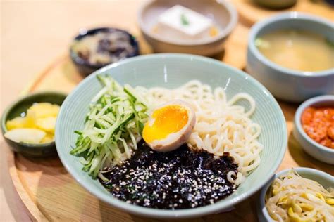 Premium Photo | Traditional Taiwanese fried sauce noodles