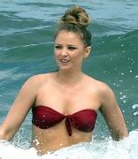 Elisabeth Harnois Wearing A Bikini At A Beach In Maui Mix Q