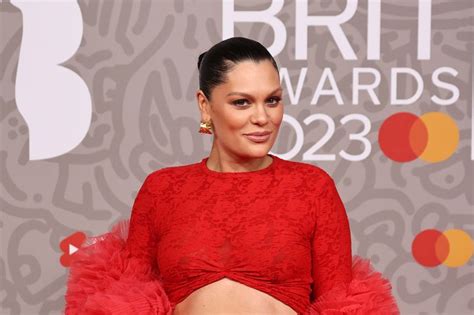 Pregnant Jessie J Shows Off Bare Baby Bump As She