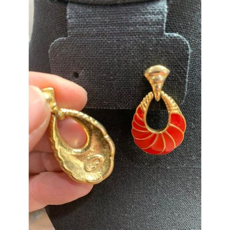 Trifari Jewelry Vintage Trifari Red Gold Tone Drop Dangle Pierced