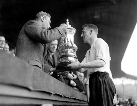 Snapshot In Time Derby Lift The Fa Cup For The Only Time In Their