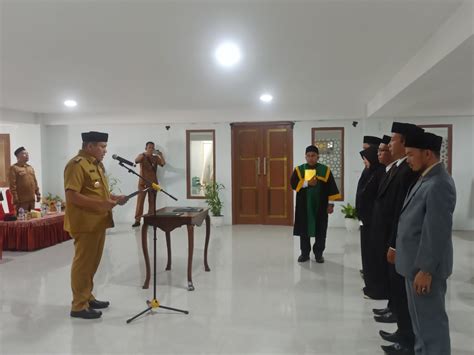 Darmansah Lantik Anggota Baitul Mal Abdya The Aceh Post