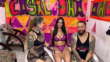 Uma Gringa Dos Peitos Gigantes Estreia Aqui No Xvideos N S Trazendo Muita Putaria E Sendo