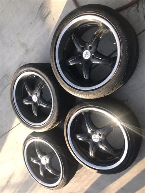 5 Spoke Black Rims W Chrome Lip 5 Lugs Must See For Sale In Los Angeles Ca Offerup