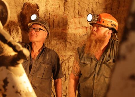 Rod Manning Stars In New Season Of Outback Opal Hunters Daily Liberal