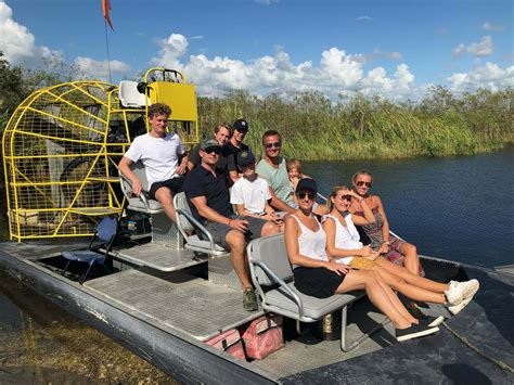 Best Airboat Tour 18 - Airboat In Everglades