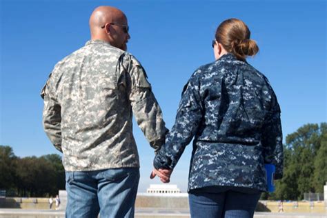 Va Spousal Benefits What Benefits Do Military Spouses Get Marca