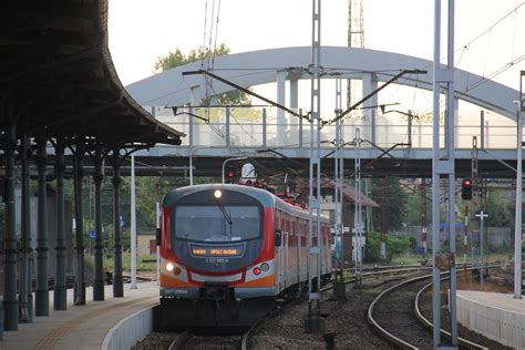 PR EN57 2063 Opole Główne train station 23 08 2019 Flickr