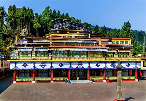 Top 5 Historical monuments in Sikkim | Historical Places in Sikkim