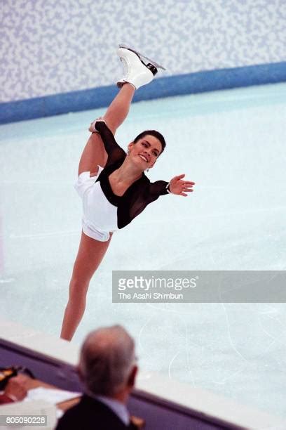 Nancy Kerrigan Olympics Photos and Premium High Res Pictures - Getty Images