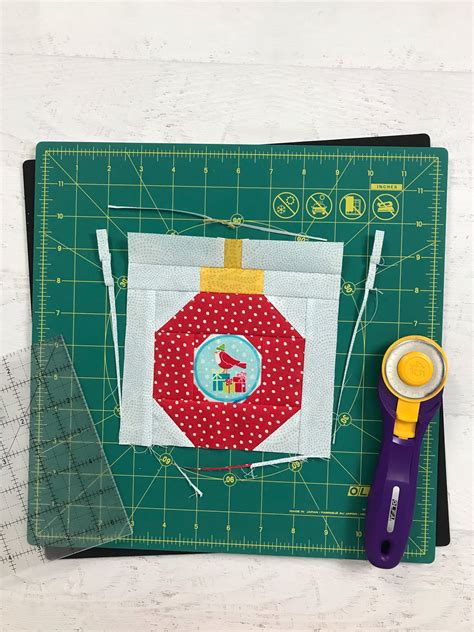 Ornament Quilt Block Pattern Thesewingloft