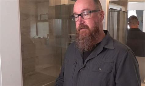 Naked Man Suing Cops After Finding Police Officer In His Bedroom Us News Express Co Uk