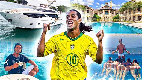 Assim Vive Ronaldinho Ga Cho Atualmente Em Youtube