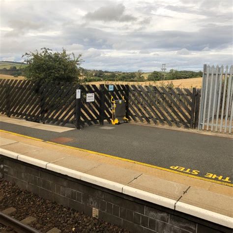 Alnmouth Railway Station (ALM) - Train Station in Lesbury