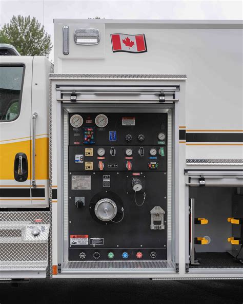 Sproat Lake Hub Fire Engines