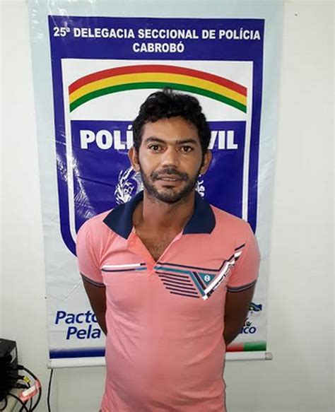 Homem mandado de prisão por homicídio é preso em Cabrobó PE